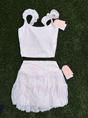 Blogilates Target Set Small off/ White Ruffle Tennis Skirt + Top SOLD OUT 🤍 NWT